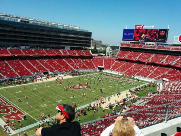 Levi's Stadium, bloc: 320, rangée: 3, place: 11