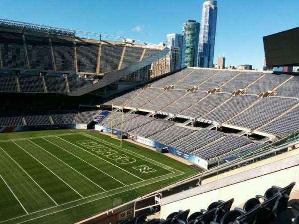 Soldier Field, bloc: 308, rangée: 9, place: 8