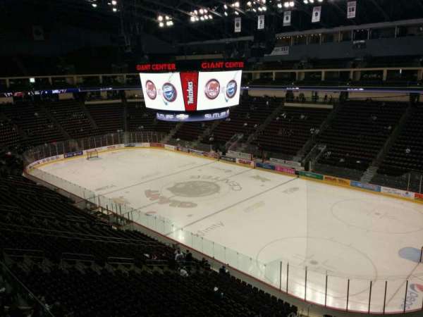 Giant Center, bloc: 210, rangée: a, place: 9