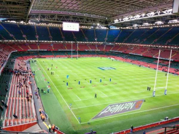 Principality Stadium, bloc: U2, rangée: 8, place: 14