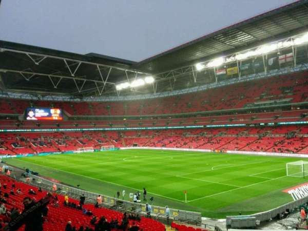 Wembley Stadium, bloc: 138, rangée: 35, place: 147