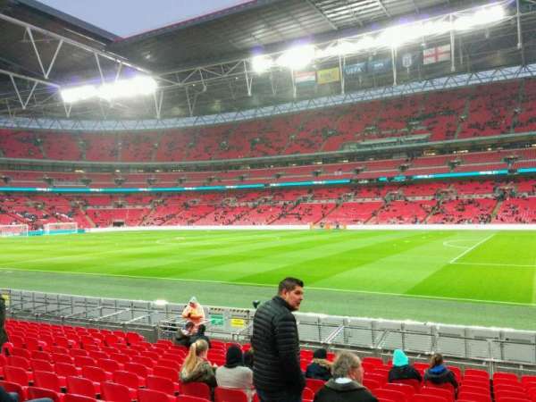 Wembley Stadium, bloc: 141, rangée: 15, place: 230