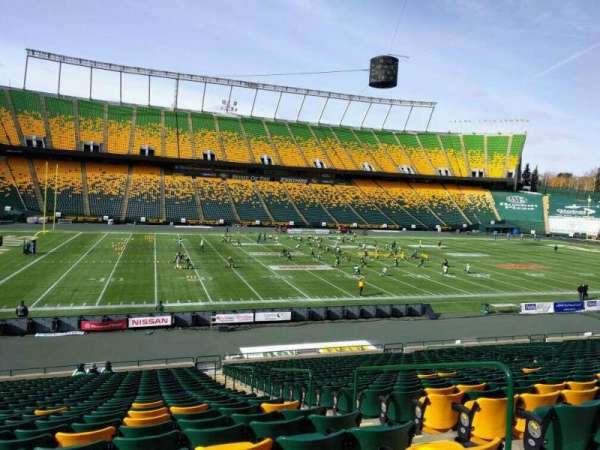 Commonwealth Stadium, Edmonton, bloc: x, rangée: 25, place: 4