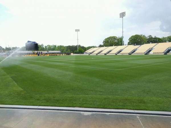 Fifth Third Bank Stadium, bloc: fb1