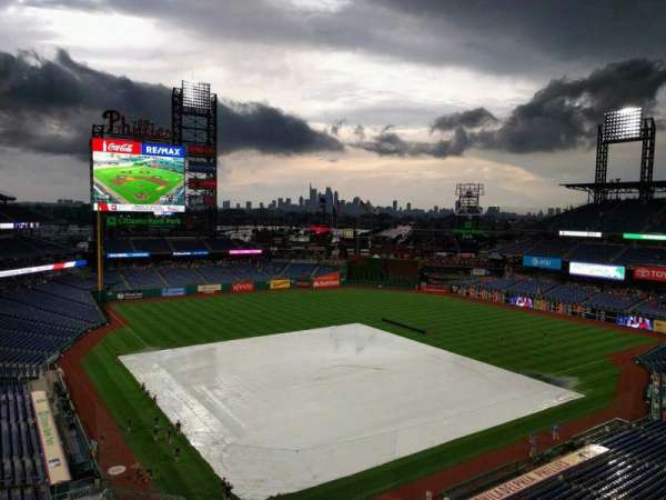 Citizens Bank Park, bloc: 310, rangée: 5, place: 21