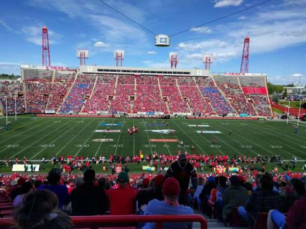 McMahon Stadium, bloc: G, rangée: 44, place: 2