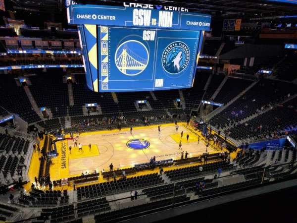 Chase Center, bloc: 207, rangée: 8, place: 11