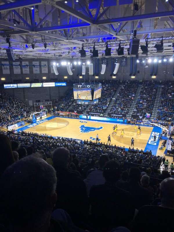 Alumni Arena, University at Buffalo, bloc: 304, rangée: G, place: 3