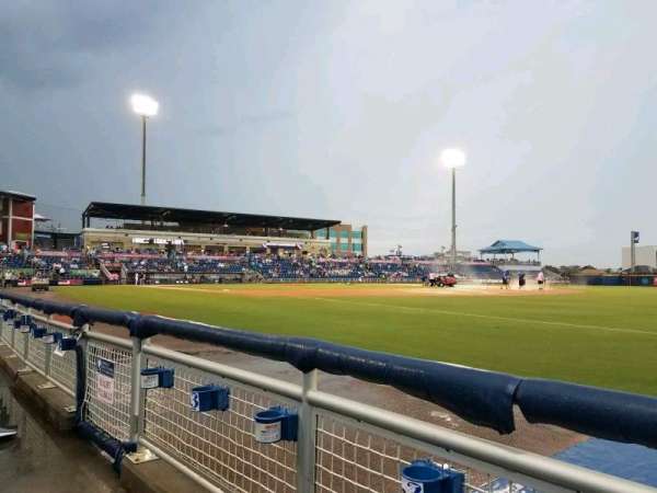 Blue Wahoos Stadium, bloc: 114, rangée: A, place: 13