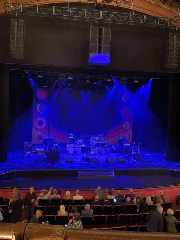 The London Palladium, bloc: Royal Circle, rangée: A, place: 26