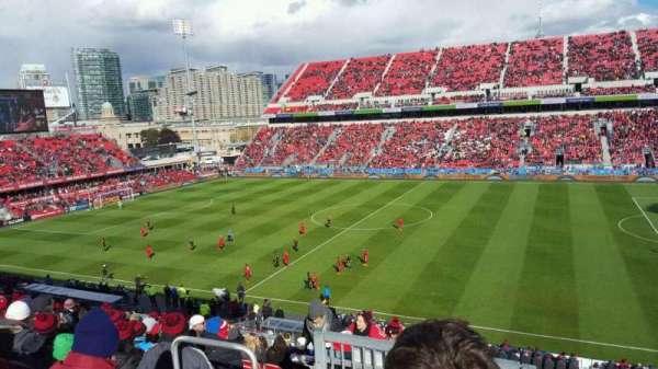 BMO Field, bloc: 221, rangée: 11, place: 2