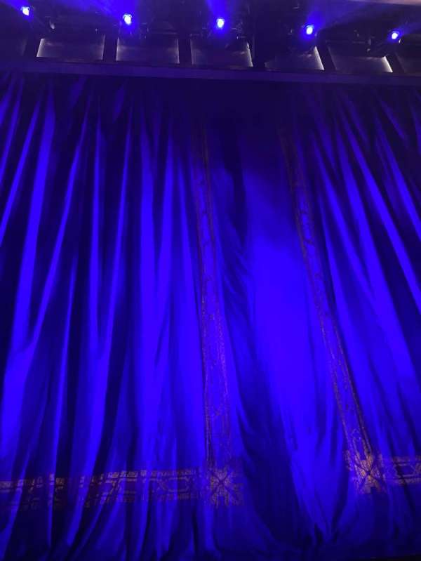 Vaudeville Theatre, bloc: Stalls, rangée: A, place: 7