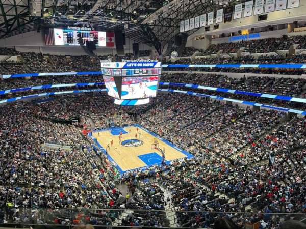 American Airlines Center, bloc: 320, rangée: C, place: 13