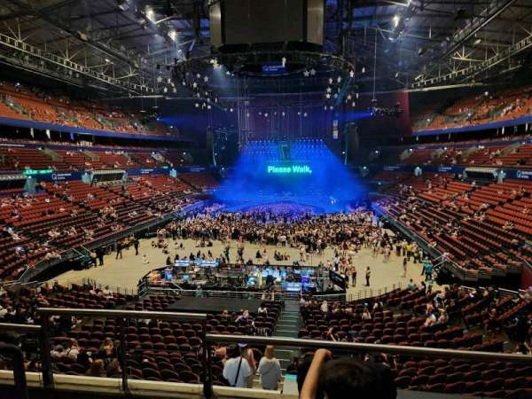 Qudos Bank Arena, bloc: 35, rangée: c, place: 200