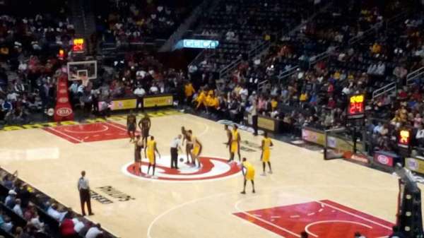 State Farm Arena, bloc: T8, rangée: 2, place: 3