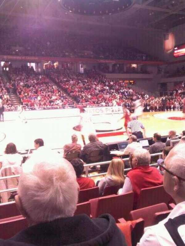 Fifth Third Arena, bloc: 106, rangée: 5