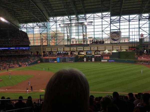 Daikin Park, bloc: 229, rangée: 10, place: 3