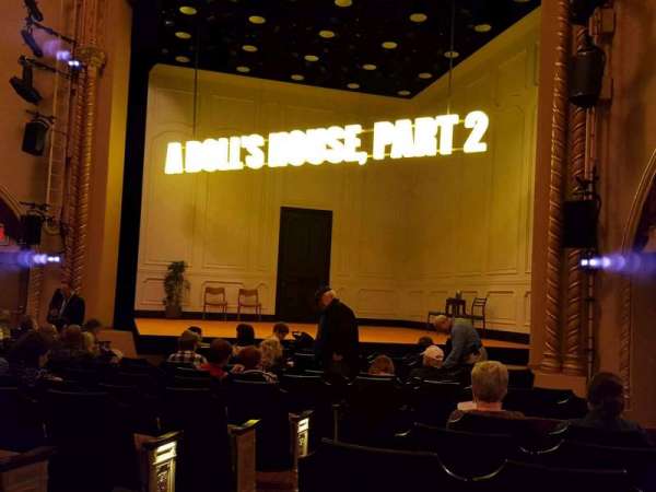John Golden Theatre, bloc: Orchestra R, rangée: M, place: 6