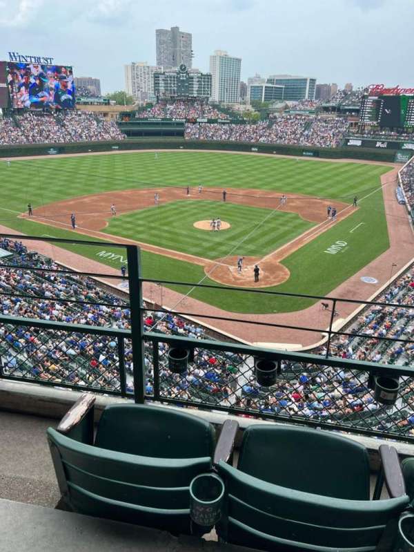 Wrigley Field, bloc: 316L, rangée: 3, place: 2