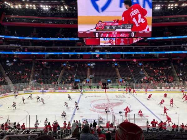 Little Caesars Arena, bloc: 109, rangée: 23, place: 18