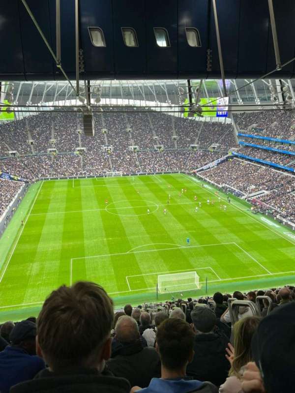 Tottenham Hotspur Stadium, bloc: 516, rangée: 26, place: 535