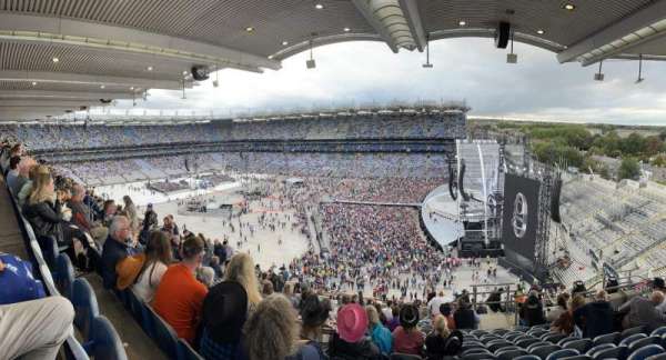 Croke Park, bloc: 701, rangée: R, place: 27