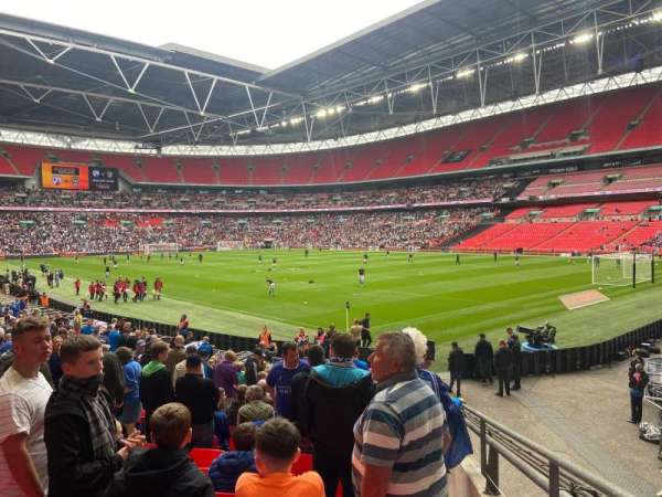 Wembley Stadium, bloc: 139, rangée: 20, place: 142