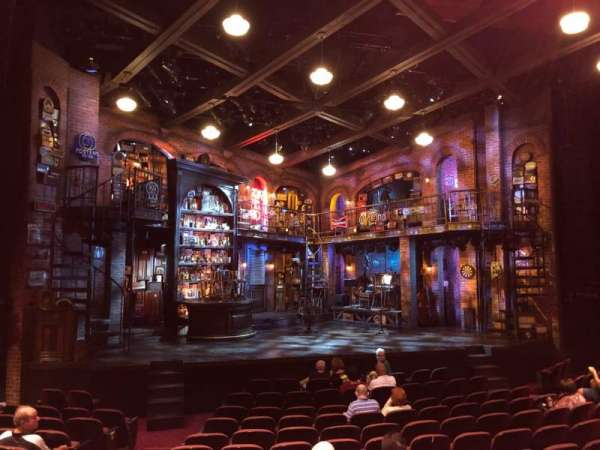 Stage 42, bloc: Orchestra C, rangée: L, place: 116