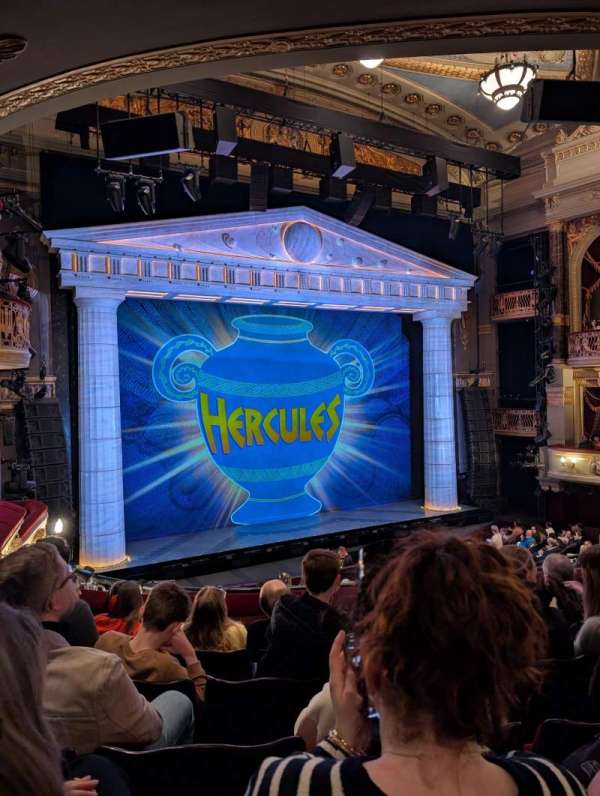 Theatre Royal Drury Lane, bloc: Royal Circle, rangée: E, place: 42