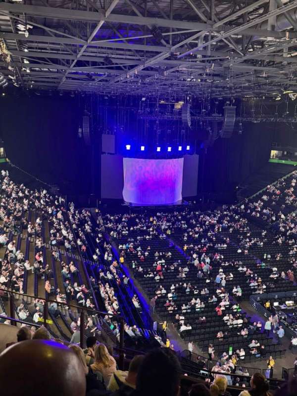 AO Arena, bloc: 207, rangée: J, place: 9