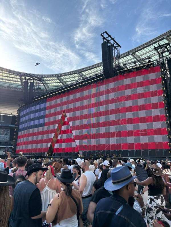 Stade de France, bloc: Fosse or