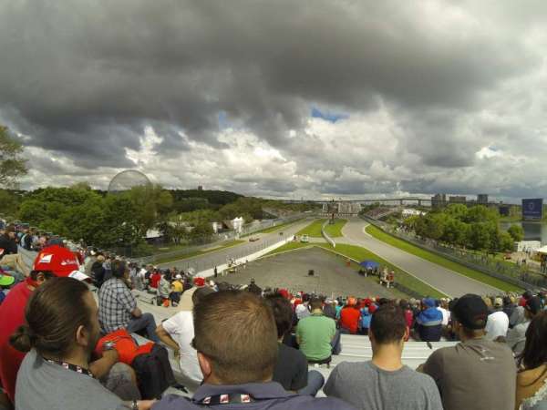 Circuit Gilles Villeneuve, bloc: 34