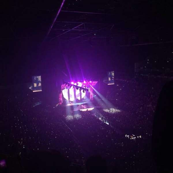 The O2, London, bloc: 410