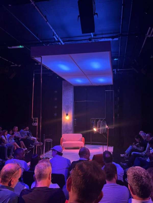 King's Head Theatre, bloc: Stalls, rangée: E, place: 26
