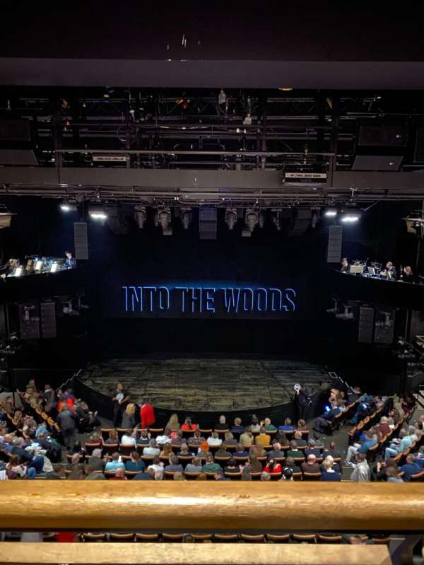 Bridge Theatre, bloc: Gallery 2, rangée: A, place: 37