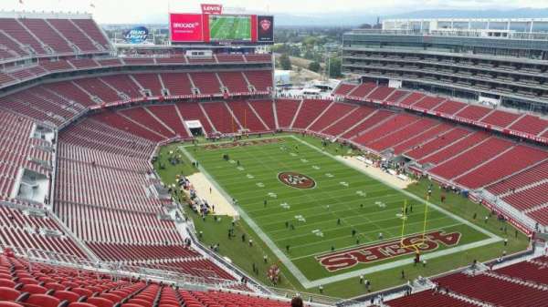 Levi's Stadium, bloc: 402, rangée: 22, place: 10