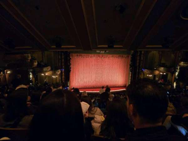 New Amsterdam Theatre, bloc: Mezzanine L, rangée: PP, place: 3