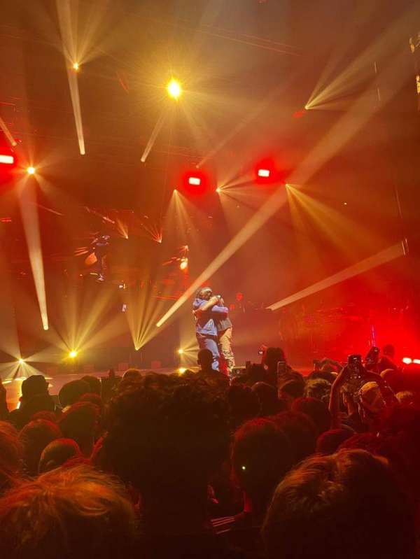 L'Olympia, bloc: fosse