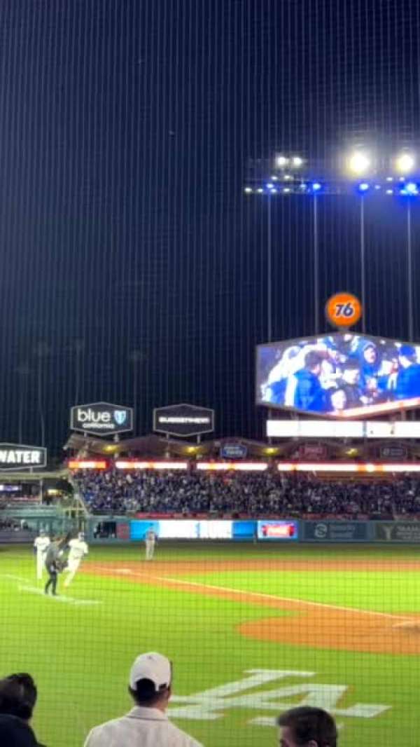 Dodger Stadium, bloc: 1DG, rangée: GG, place: 16
