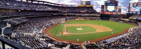 Citi Field, bloc: 419, rangée: 3, place: 1