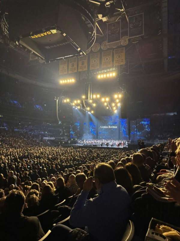 TD Garden, bloc: 3, rangée: 9, place: 15