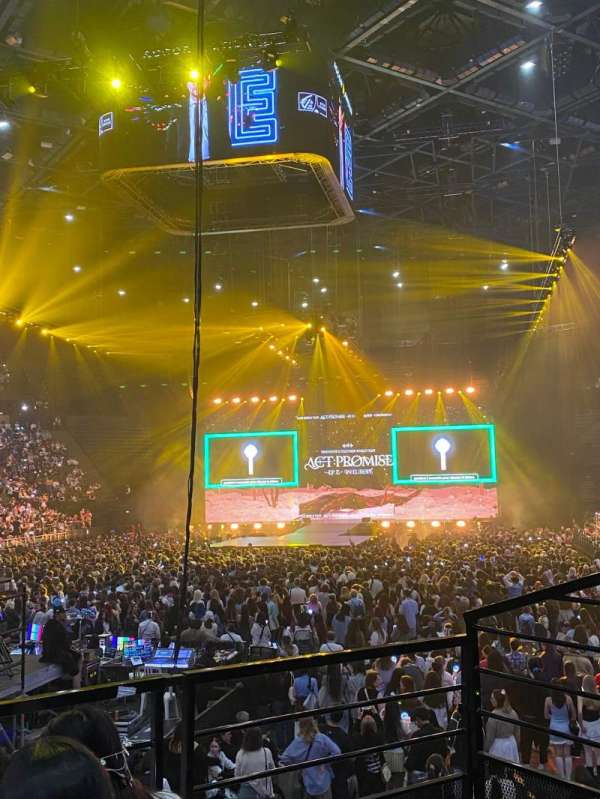 Accor Arena, bloc: Gradin B, rangée: 21, place: 22