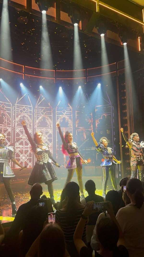 Vaudeville Theatre, bloc: Stalls, rangée: D, place: 2