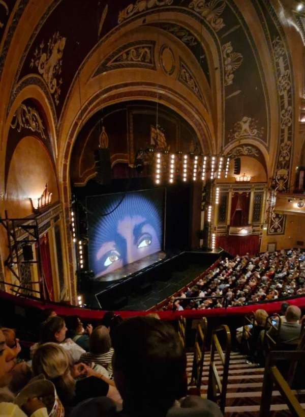 Liverpool Empire, bloc: Circle, rangée: F, place: 64