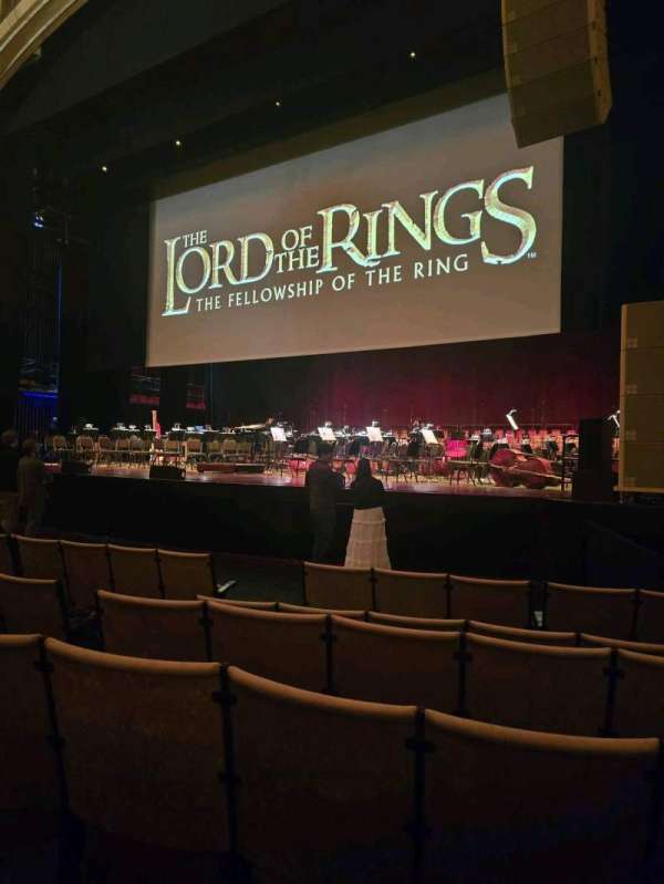 Auditorium Theatre, bloc: Orchestra R, rangée: G, place: 106
