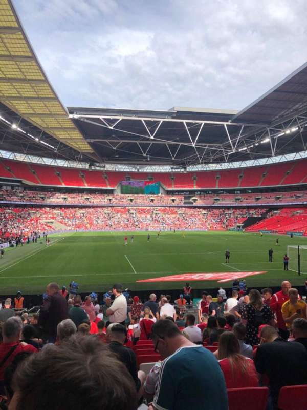Wembley Stadium, bloc: 135, rangée: 22, place: 55