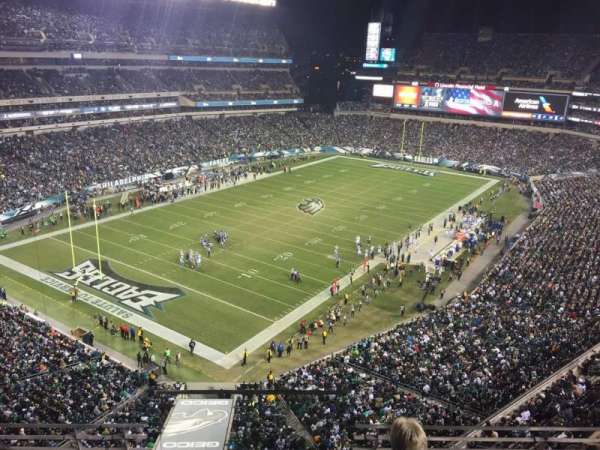 Lincoln Financial Field, bloc: 218, rangée: 4, place: 20