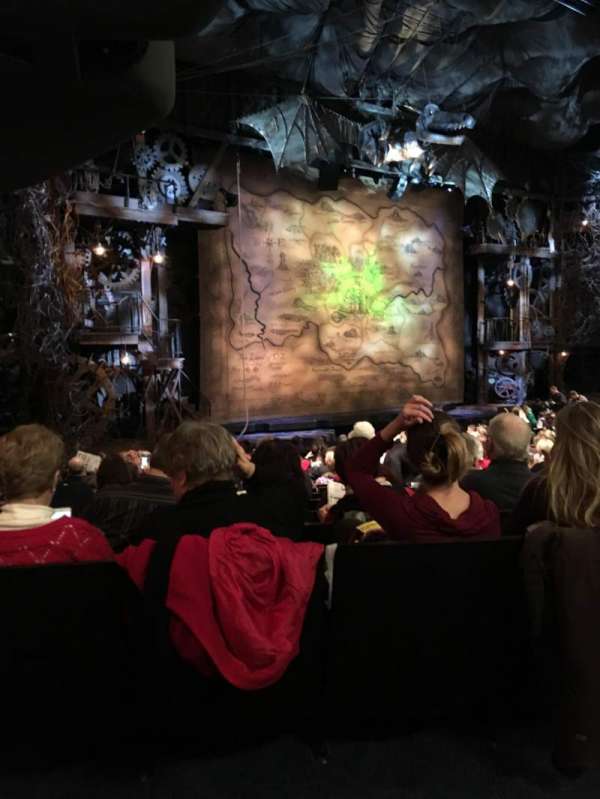 Gershwin Theatre, bloc: Orchestra L, rangée: Q, place: 33