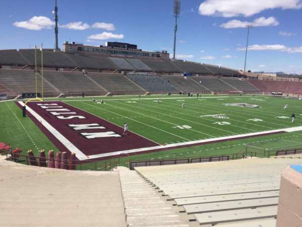 Aggie Memorial Stadium, bloc: X, rangée: 18, place: 36