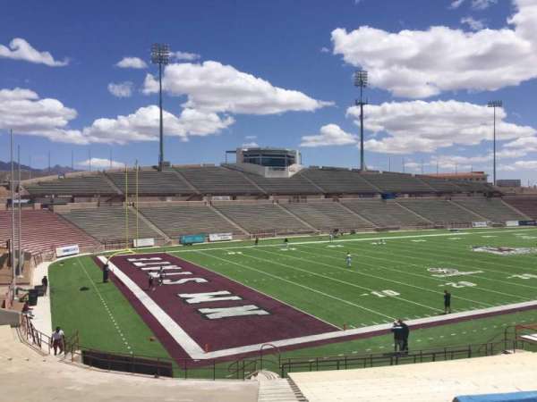 Aggie Memorial Stadium, bloc: K, rangée: 18, place: 36